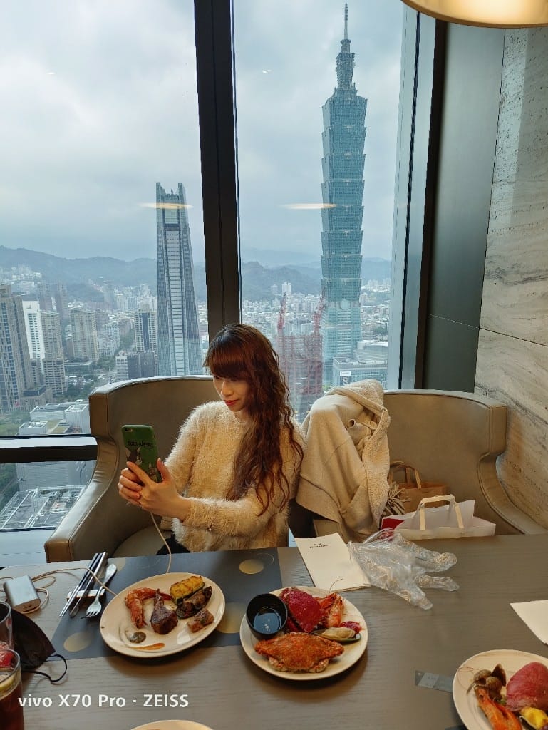【台北美食】饗饗INPARDISE，坐擁101美景的美味吃到飽❤️ 20220214