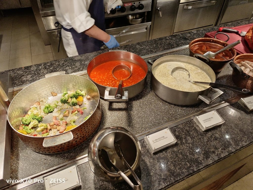【台北美食】喜來登大飯店12廚，目前只開放住客的早餐😋