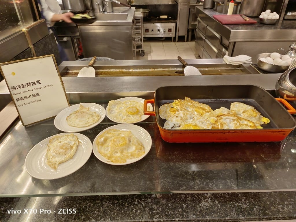 【台北美食】喜來登大飯店12廚，目前只開放住客的早餐😋