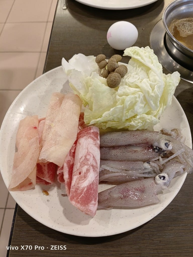 【台北美食】強強滾日式精緻涮涮屋，士林平價的涮涮鍋吃到飽❤️ 20220219