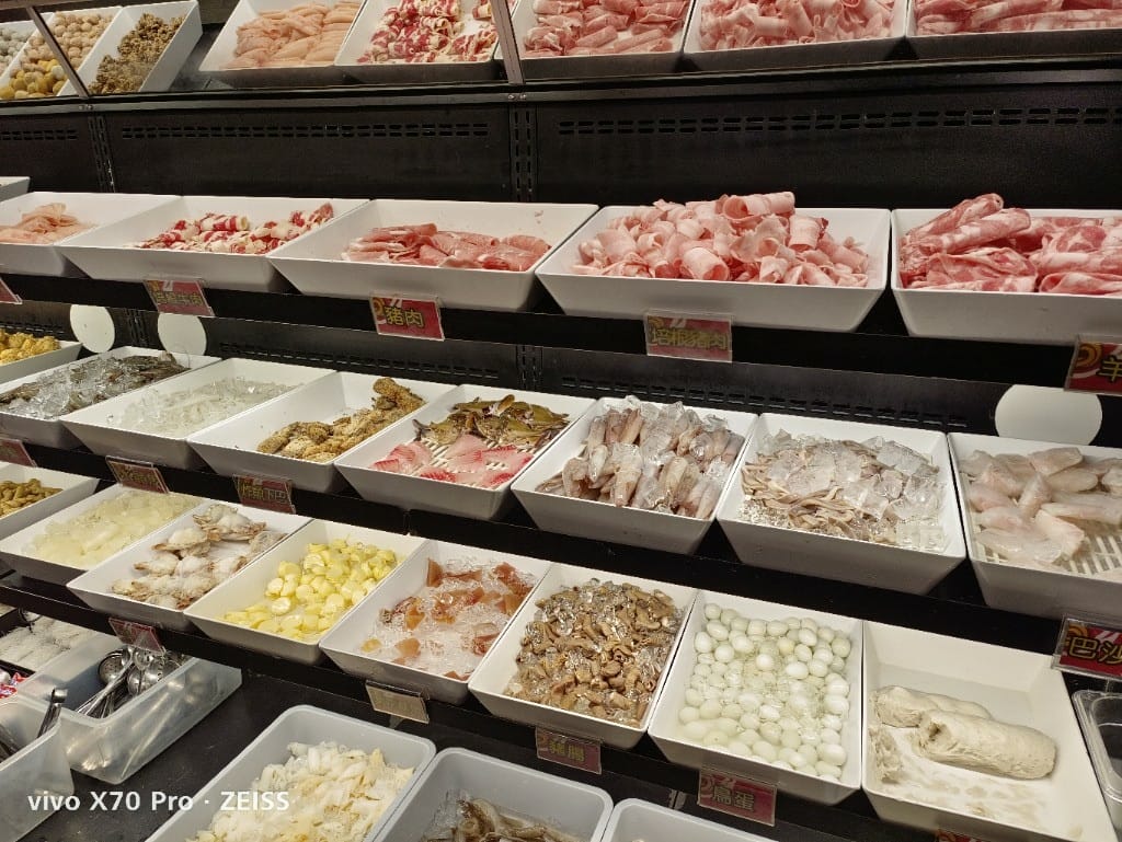 【台北美食】強強滾日式精緻涮涮屋，士林平價的涮涮鍋吃到飽❤️ 20220219