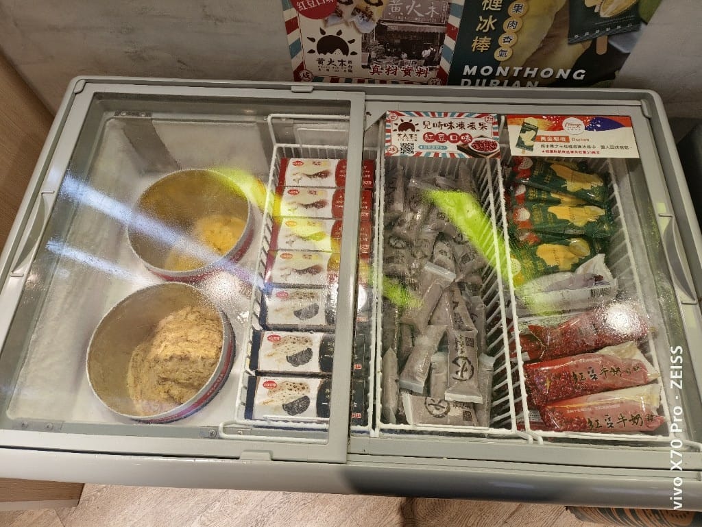 【板橋美食】吉哆火鍋百匯，板橋最愛平價火鍋有新主題啦！鹹酥雞吃起來😂 20220222