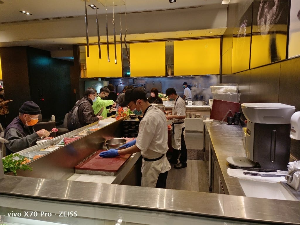 【台北美食】艾美寒舍探索廚房晚餐，龍蝦主題日開跑，龍蝦自由了😆20220224