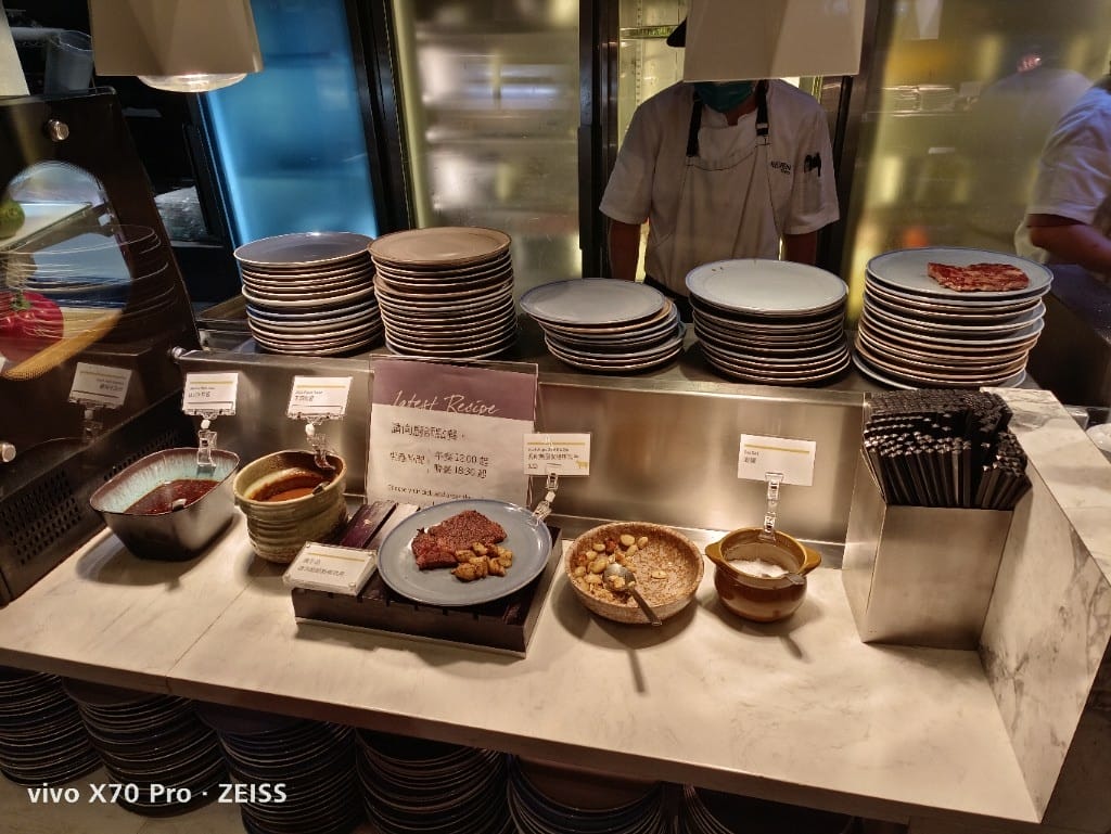 【台北美食】艾美寒舍探索廚房晚餐，龍蝦主題日開跑，龍蝦自由了😆20220224