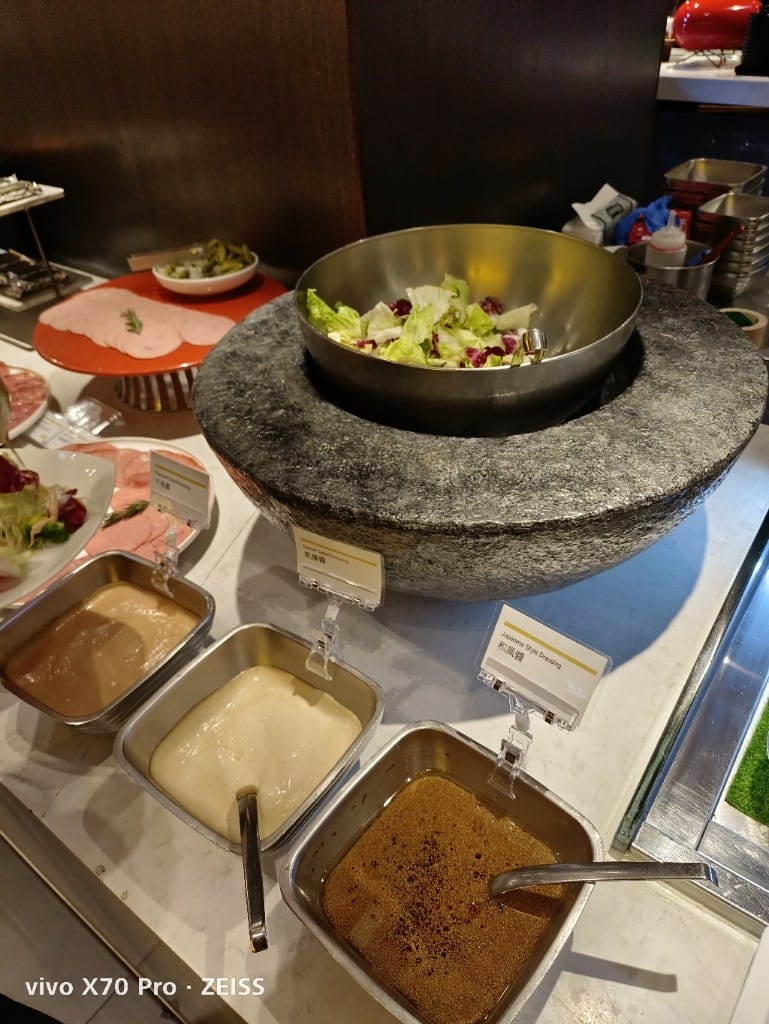 【台北美食】艾美寒舍探索廚房晚餐，龍蝦主題日開跑，龍蝦自由了😆20220224