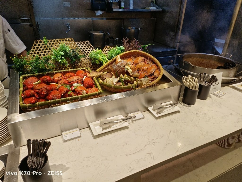 【台北美食】艾美寒舍探索廚房晚餐，龍蝦主題日開跑，龍蝦自由了😆20220224