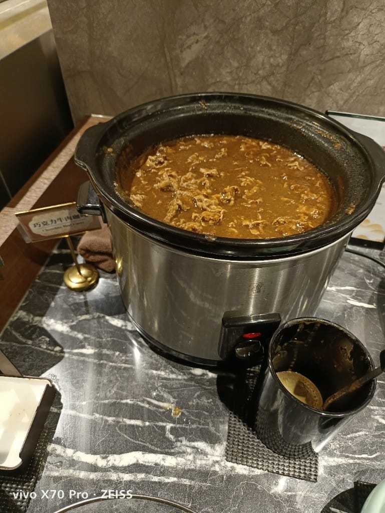 【台北美食】 這一鍋SHAREMORE吃到飽，走味的老火湯！？