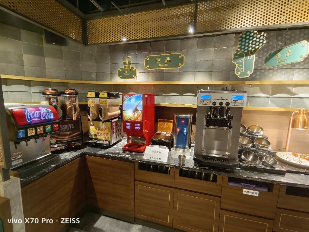 【台北美食】 這一鍋SHAREMORE吃到飽，走味的老火湯！？