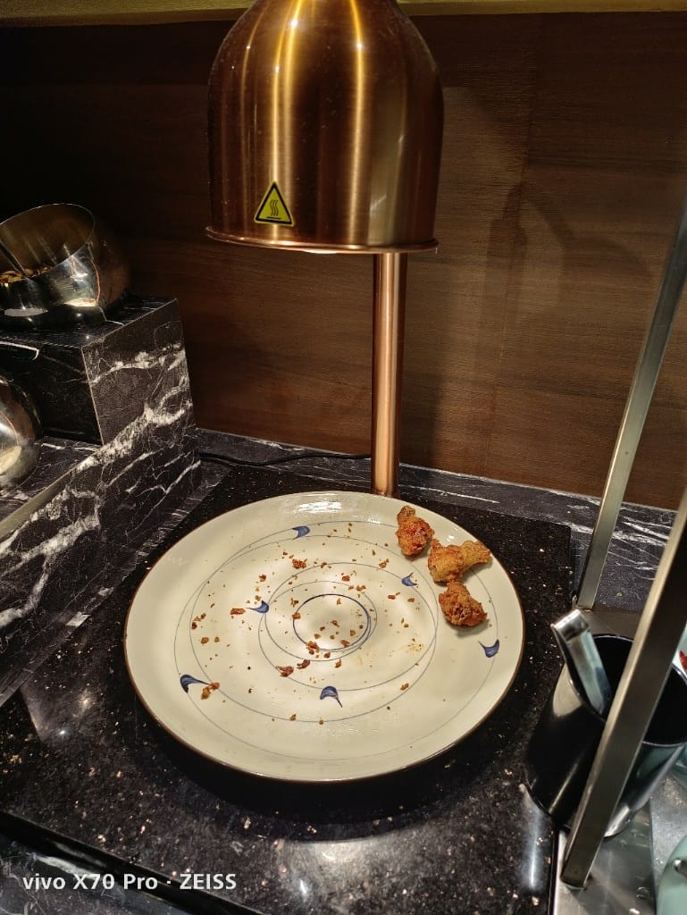 【台北美食】 這一鍋SHAREMORE吃到飽，走味的老火湯！？