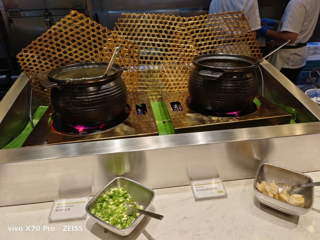 【台北美食】艾美寒舍探索廚房，下午茶買一送一，又來下午茶龍蝦自由了