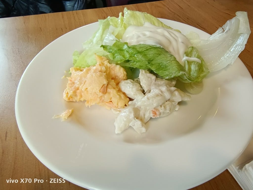 【台北美食】必勝客歡樂吧，久沒吃會想念的烤雞自由囉！