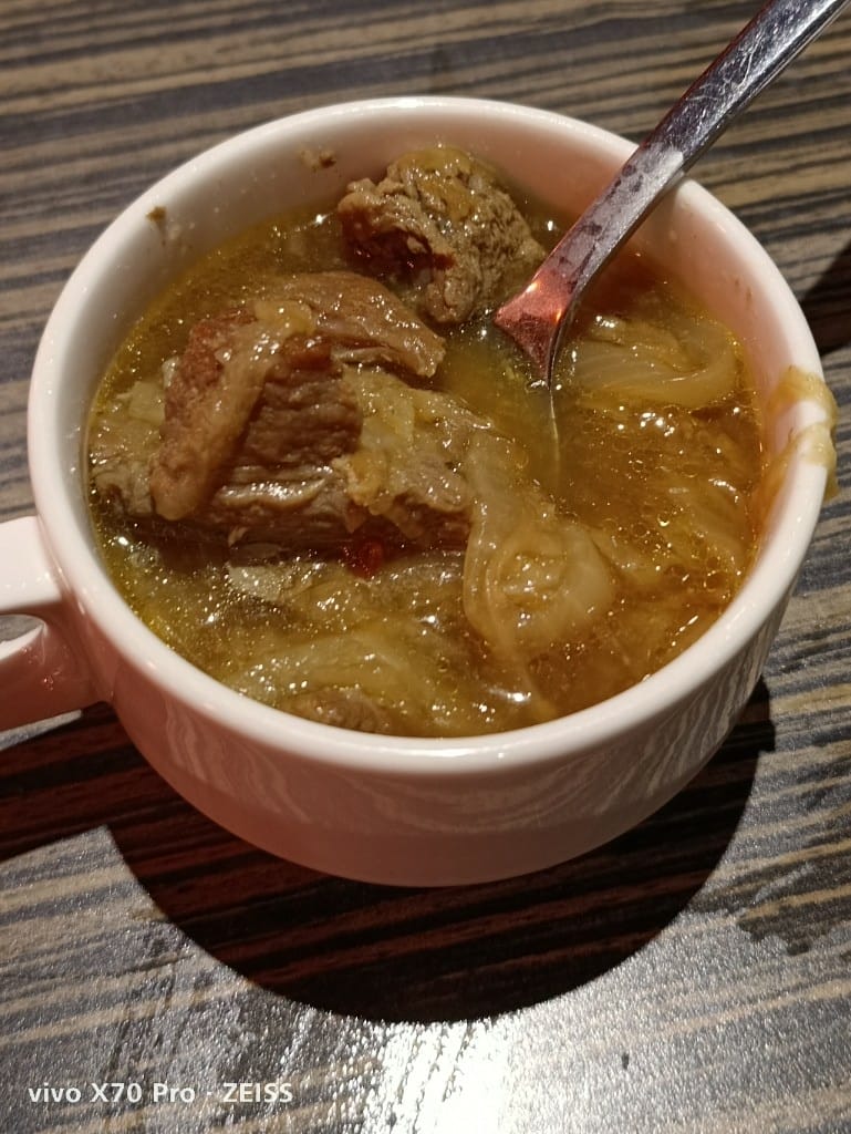 【台北美食】凱撒西餐牛排，自助吧才是主角的老牌牛排館❤️❤️❤️