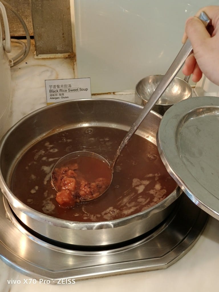 【台北美食】 六福萬怡敘日餐廳，全新泰國美食生蠔、干貝、甜蝦自由，小黃卡打3劑折300！！！