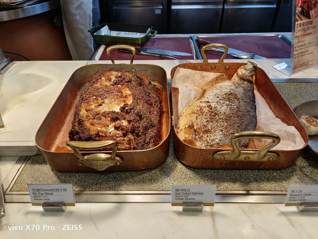 【台北美食】 六福萬怡敘日餐廳，全新泰國美食生蠔、干貝、甜蝦自由，小黃卡打3劑折300！！！