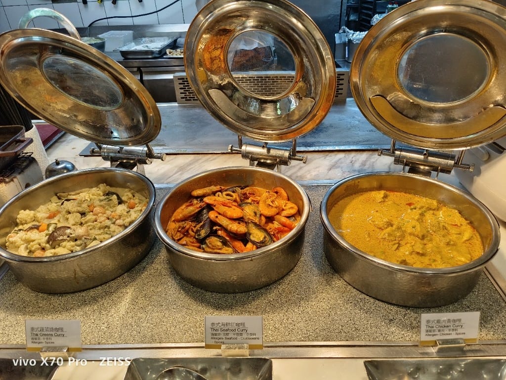 【台北美食】 六福萬怡敘日餐廳，全新泰國美食生蠔、干貝、甜蝦自由，小黃卡打3劑折300！！！