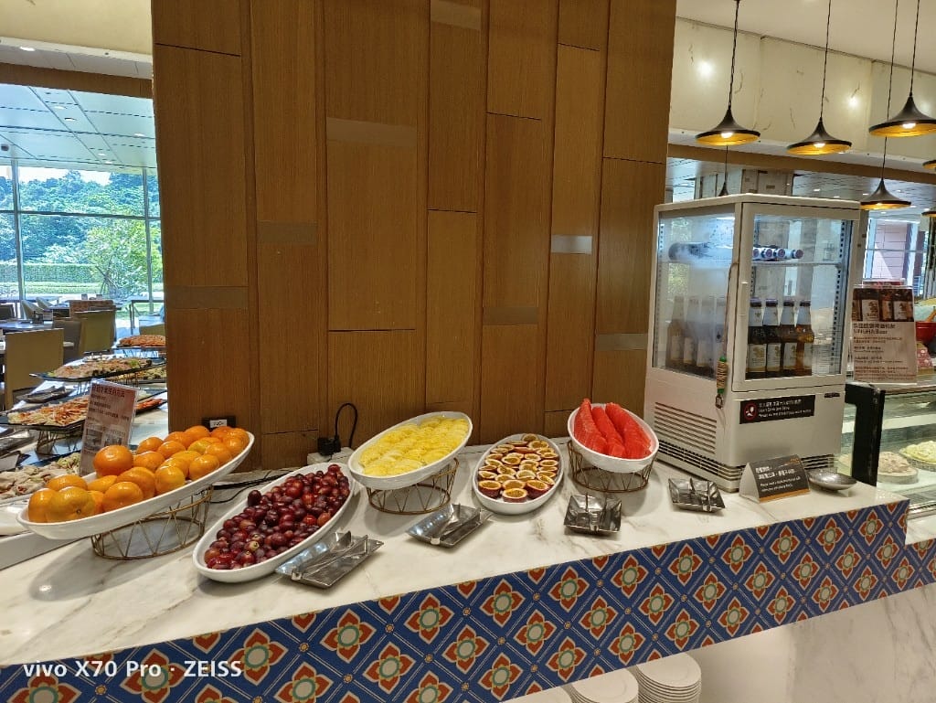 【台北美食】 六福萬怡敘日餐廳，全新泰國美食生蠔、干貝、甜蝦自由，小黃卡打3劑折300！！！
