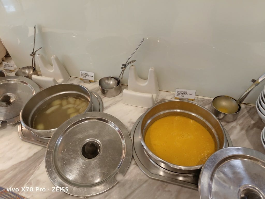 【台北美食】 六福萬怡敘日餐廳，全新泰國美食生蠔、干貝、甜蝦自由，小黃卡打3劑折300！！！