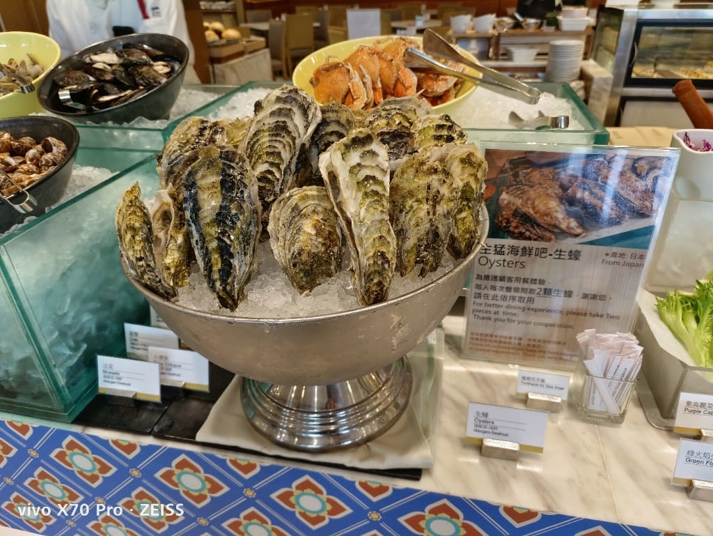 【台北美食】 六福萬怡敘日餐廳，全新泰國美食生蠔、干貝、甜蝦自由，小黃卡打3劑折300！！！