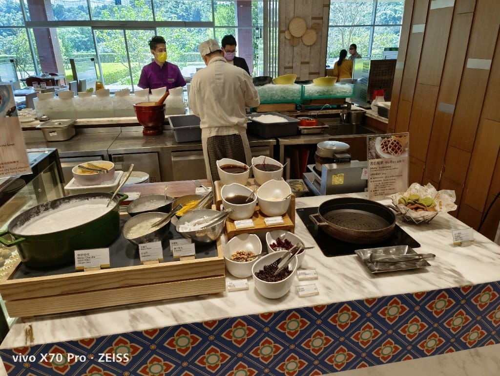 【台北美食】 六福萬怡敘日餐廳，全新泰國美食生蠔、干貝、甜蝦自由，小黃卡打3劑折300！！！