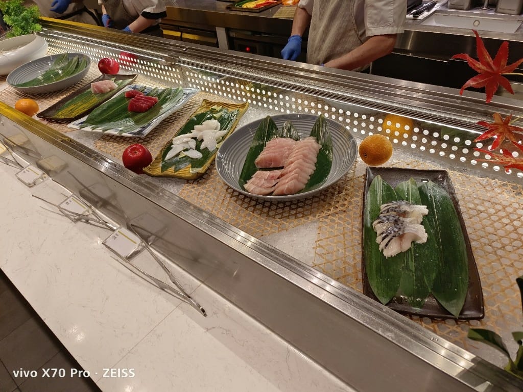 【台北吃到飽】艾美寒舍探索廚房午餐，龍蝦主題續攤😆