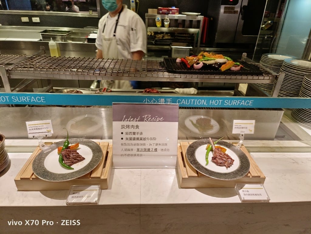 【台北吃到飽】艾美寒舍探索廚房午餐，龍蝦主題續攤😆