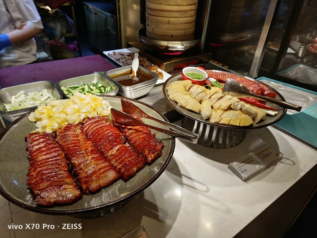 【台北吃到飽】艾美寒舍探索廚房午餐，龍蝦主題續攤😆