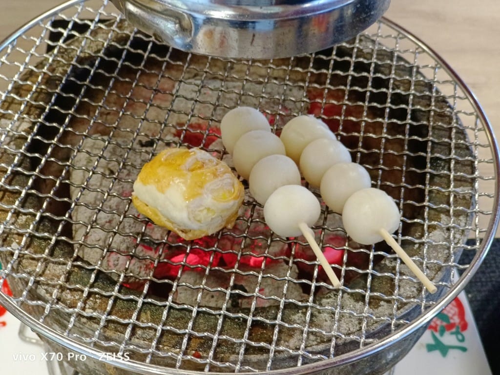 【新莊美食】 なべNABE 那邊火鍋.燒烤，火烤兩吃只要$499起，還有店家自製的多款甜點吃到飽哦❤️