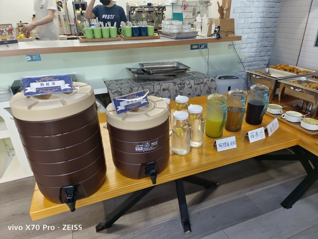 【台北吃到飽】樂富品牌空間，含自助吧的甜點吃到飽只要$299起😋