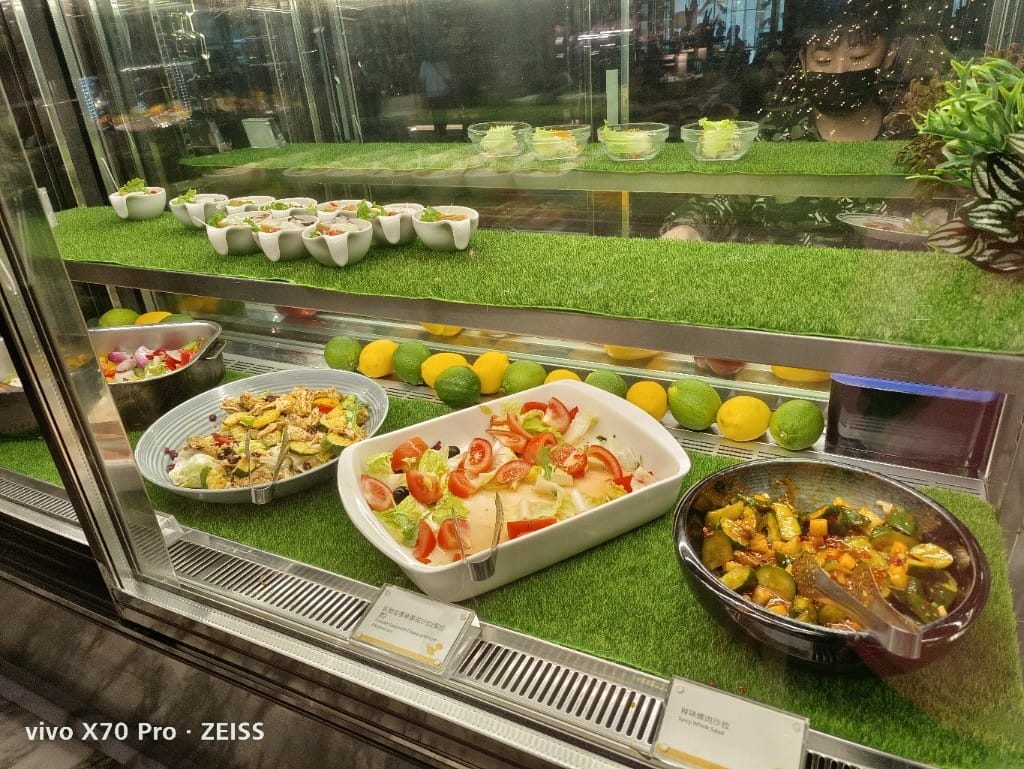 【台北吃到飽】喜來登12廚下午餐，龍蝦再度自由了！