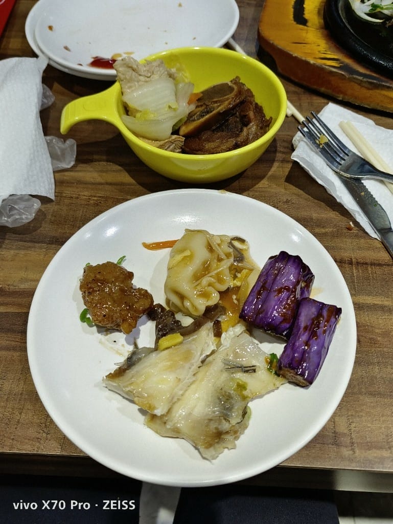 【中和吃到飽】我家牛排中和店4訪，水果超浮誇的自助吧只要299起吃到飽❤️