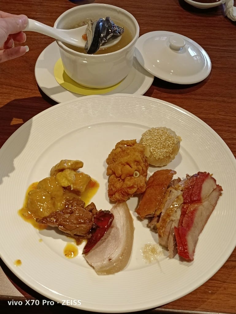 【台北美食】君悅凱菲屋午餐，餐點一樣有水準的飯店百匯