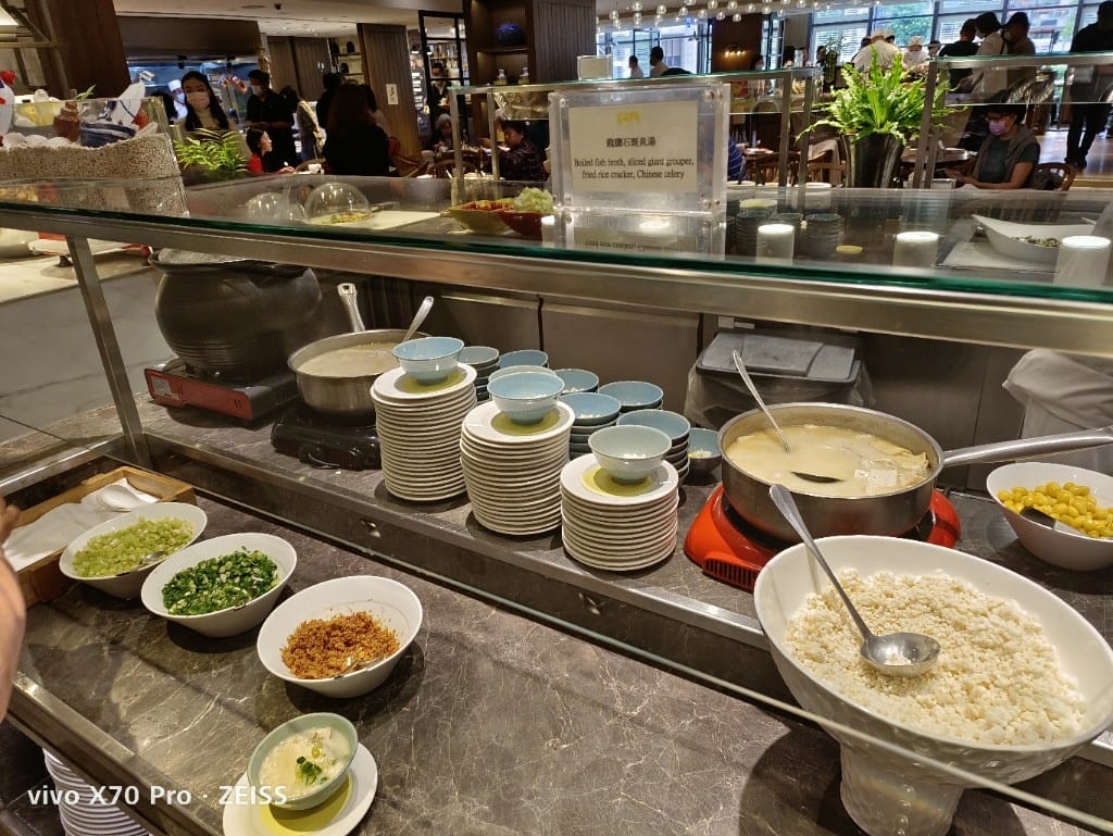 【台北美食】君悅凱菲屋午餐，餐點一樣有水準的飯店百匯