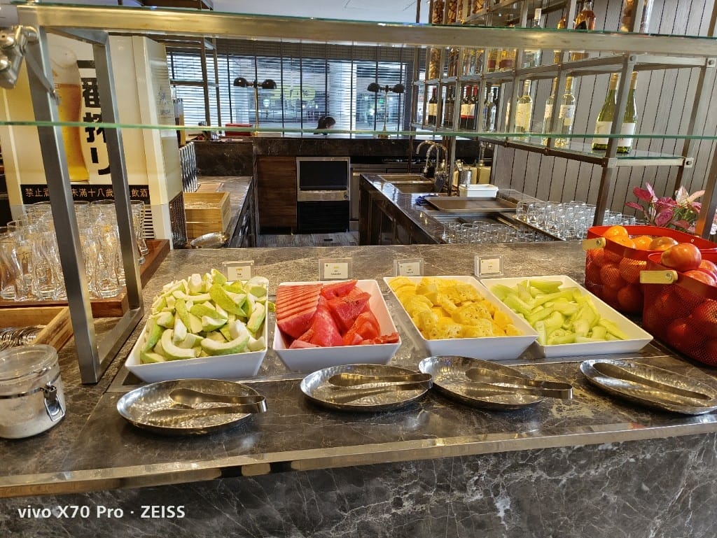 【台北美食】君悅凱菲屋午餐，餐點一樣有水準的飯店百匯