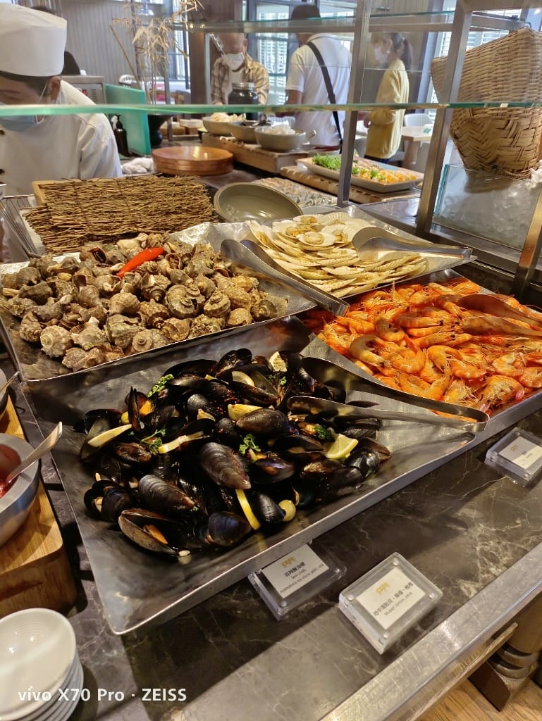 【台北美食】君悅凱菲屋午餐，餐點一樣有水準的飯店百匯