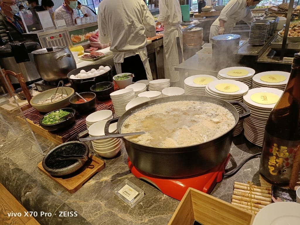 【台北美食】君悅凱菲屋午餐，餐點一樣有水準的飯店百匯