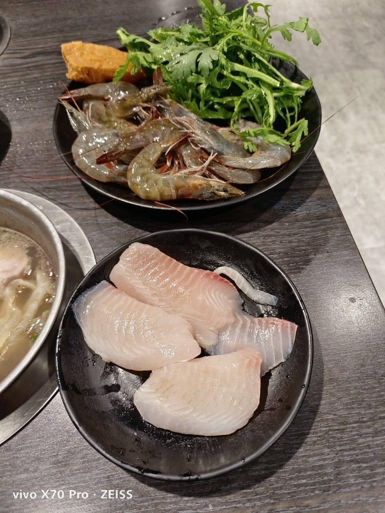 【台北吃到飽】新千葉火鍋，選擇超多的火鍋吃到飽😋