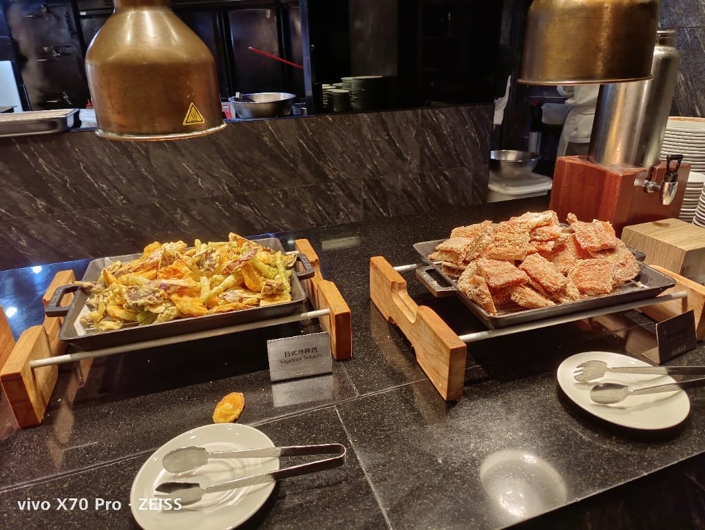 【台北吃到飽】漢來海港城，下午茶還有鮭生，美味且最超值的百匯👍👍👍