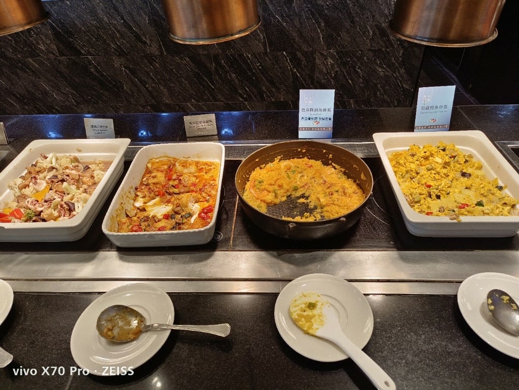 【台北吃到飽】漢來海港城，下午茶還有鮭生，美味且最超值的百匯👍👍👍
