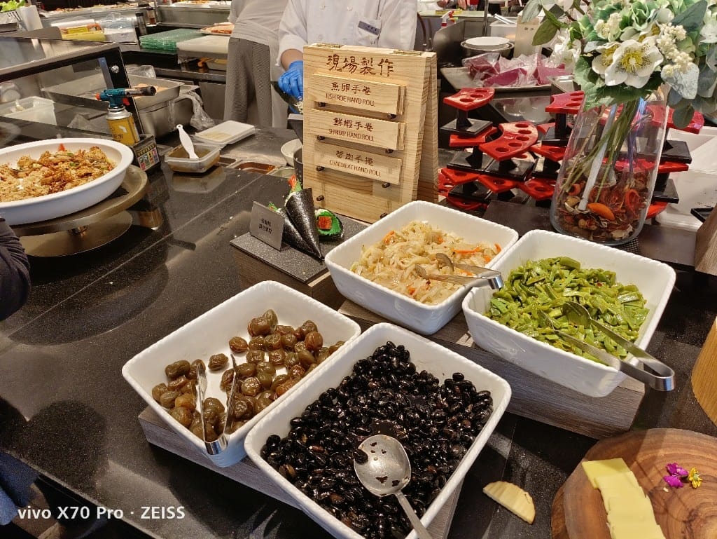 【台北吃到飽】漢來海港城，下午茶還有鮭生，美味且最超值的百匯👍👍👍
