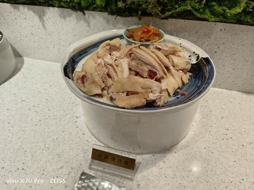 【板橋吃到飽】小福利火鍋會所，食材超棒，躍升為個人麻辣鍋首選❤️