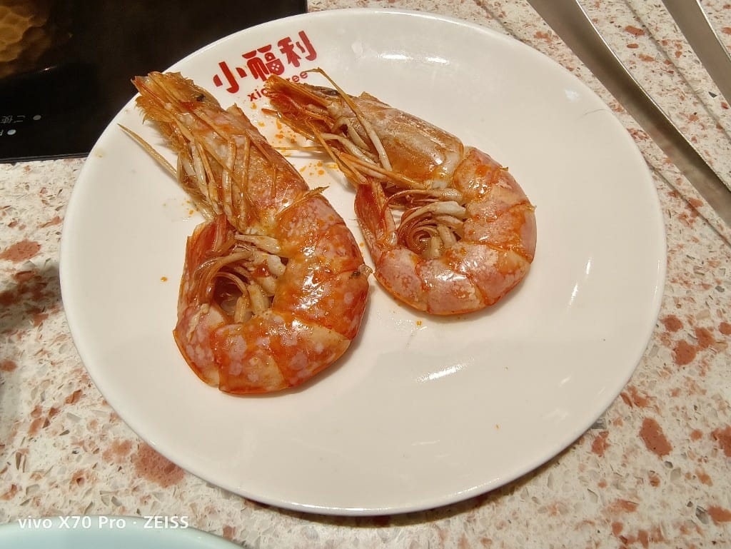 【板橋吃到飽】小福利火鍋會所，食材超棒，躍升為個人麻辣鍋首選❤️