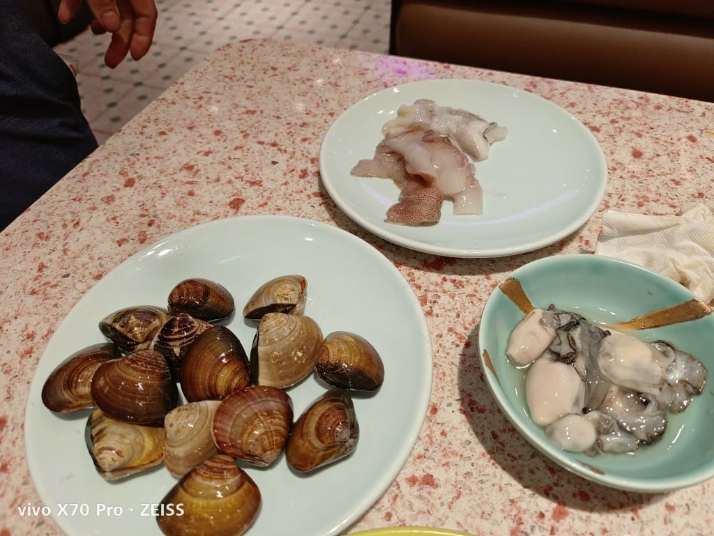【板橋吃到飽】小福利火鍋會所，食材超棒，躍升為個人麻辣鍋首選❤️