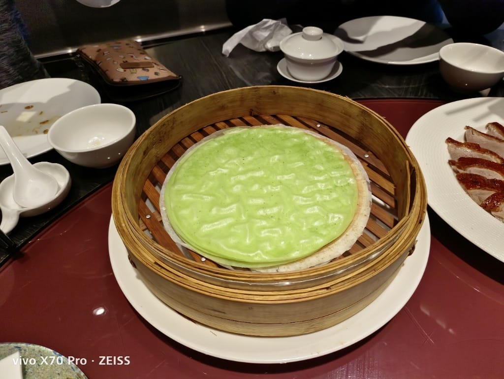 【台北美食】六福萬怡粵亮廣式餐廳，神仙乾坤燒鵝一鵝四吃，沒訂吃不到哦！