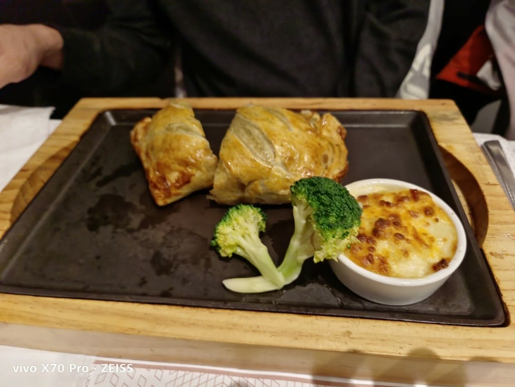 【新莊美食】西堤牛排,曾經的美味,感覺回不去了 - 第17張圖 【新莊美食】西堤牛排,曾經的美味,感覺回不去了