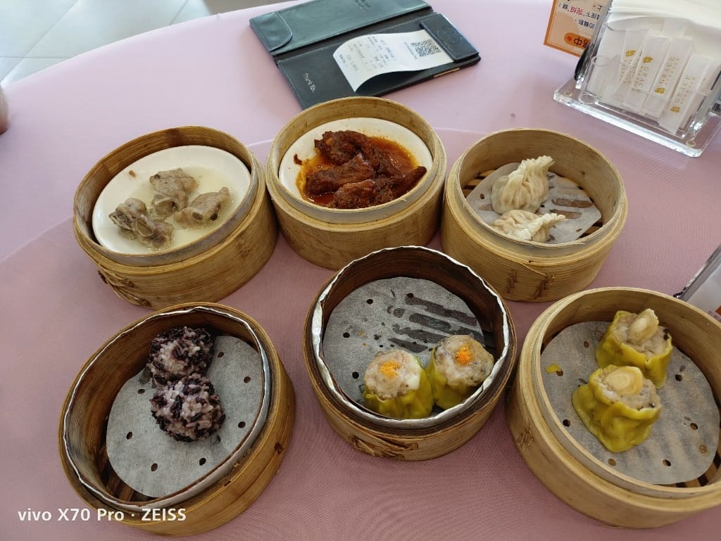 【桃園吃到飽】青青格麗絲莊園，港點百匯吃到飽