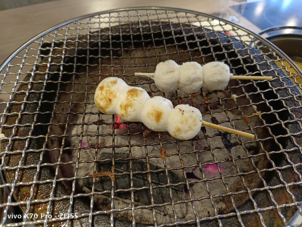 【新莊吃到飽】 なべNABE 那邊火鍋.燒烤2訪，火烤兩吃只要$499起，還有店家自製的多款甜點吃到飽哦❤️
