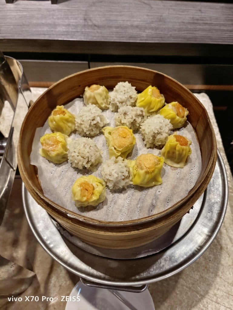 【新莊吃到飽】 なべNABE 那邊火鍋.燒烤2訪，火烤兩吃只要$499起，還有店家自製的多款甜點吃到飽哦❤️
