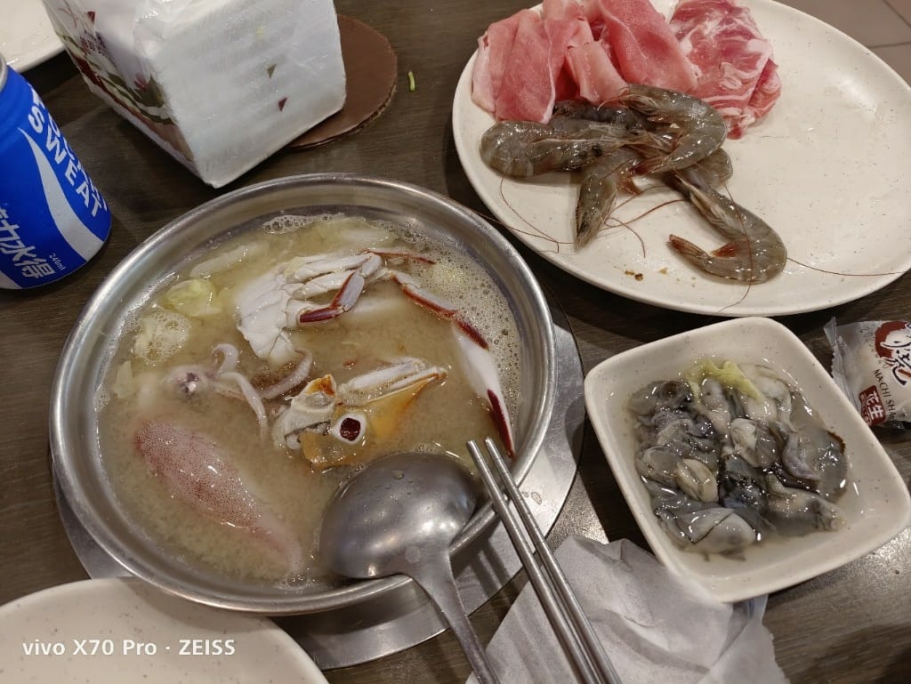 【士林吃到飽】強強滾日式精緻涮涮屋6訪，士林平價的涮涮鍋吃到飽❤️