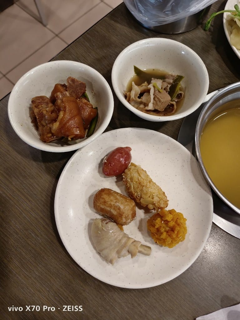 【士林吃到飽】強強滾日式精緻涮涮屋6訪，士林平價的涮涮鍋吃到飽❤️