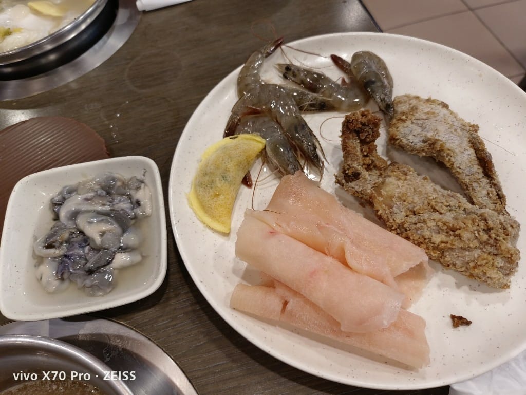 【士林吃到飽】強強滾日式精緻涮涮屋6訪，士林平價的涮涮鍋吃到飽❤️
